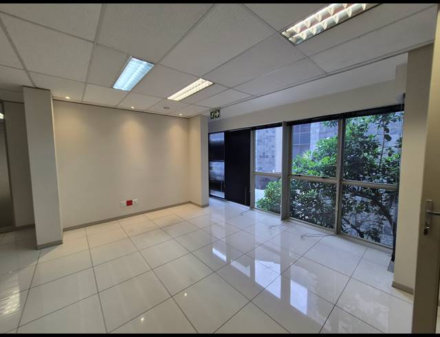 375M² OFFICE TO LET IN BEDFORDVIEW